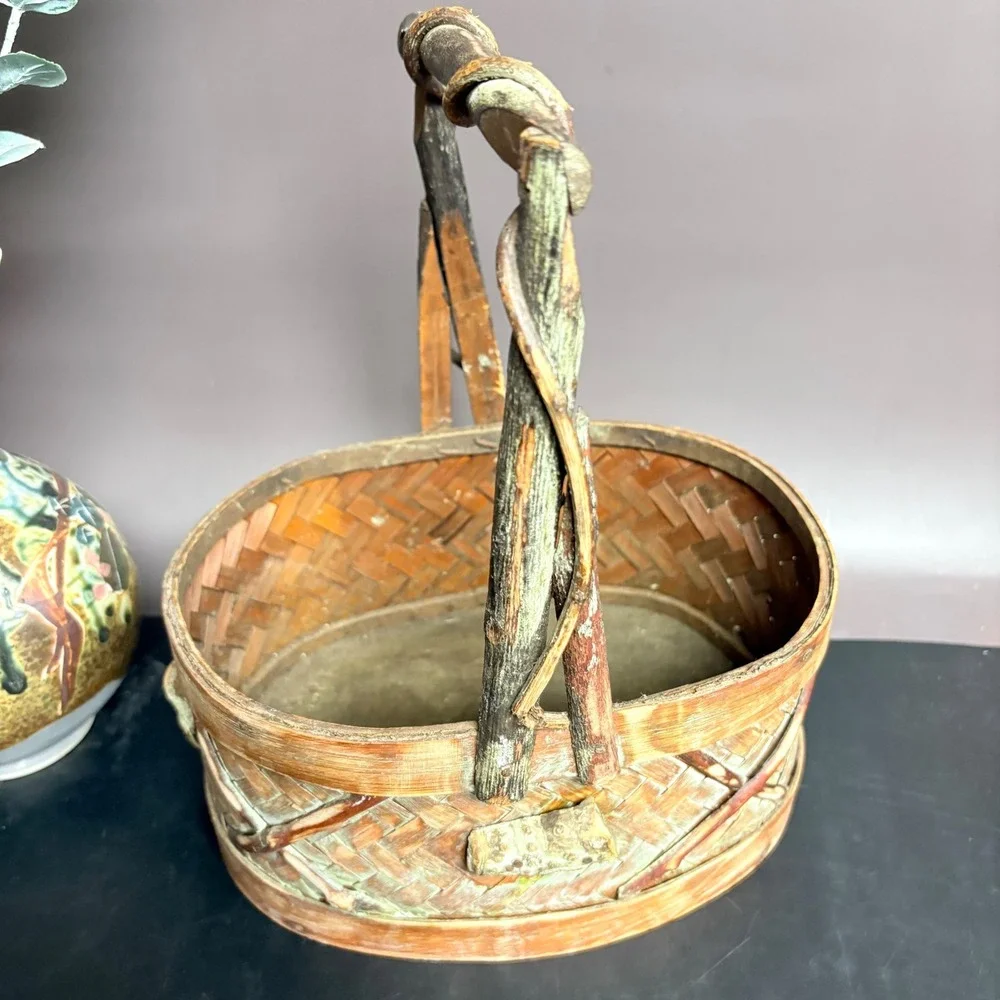 Vintage Woven Basket | Rustic Oval Gathering Caddy | Wood Fairycore Decor‎